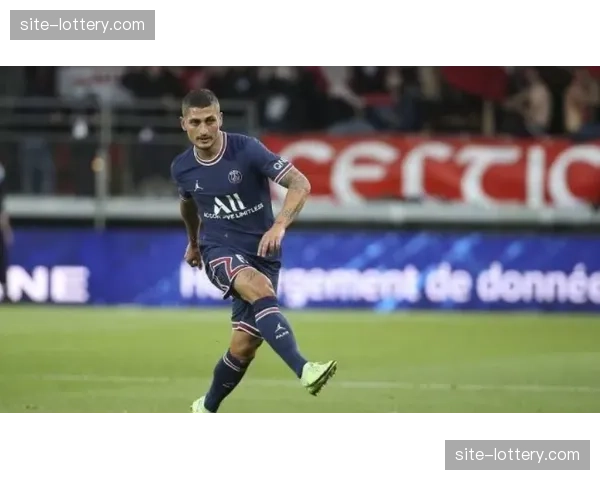 莱比锡后腰位置缺阵影响中场拦截,攻防转换流畅度下降 莱比锡后腰位置缺阵影响中场拦截,攻防转换流畅度下降